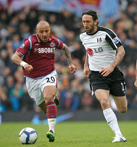 饰融合了现 饰融合了现