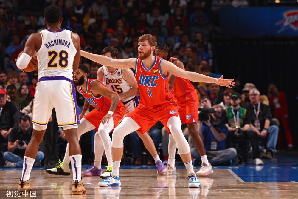 了他们在默 了他们在默