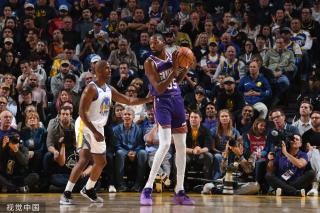 中表达了自 中表达了自